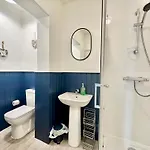 Gillygate Nest With Free Allocated Parking