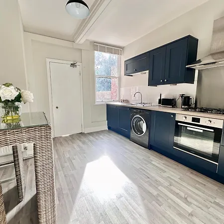 Gillygate Nest With Free Allocated Parking Apartment York