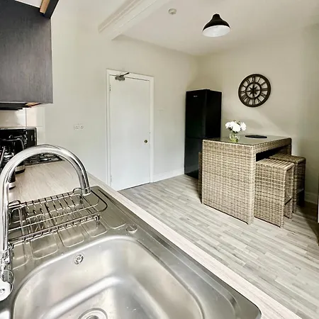 Gillygate Nest With Free Allocated Parking Apartment