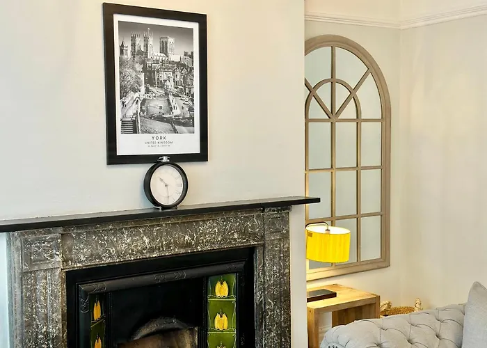 Gillygate Nest With Free Allocated Parking Apartament York