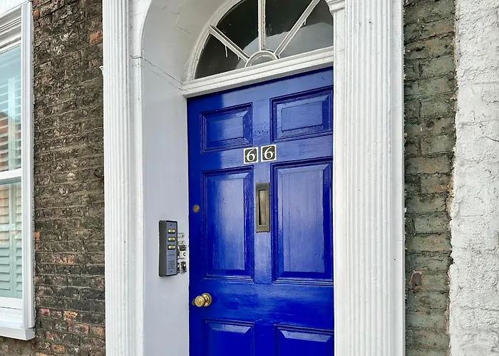 Gillygate Nest With Free Allocated Parking Apartament *